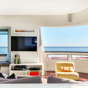 Apartment Backup Powered Sea View On The Promenade, Cape Town